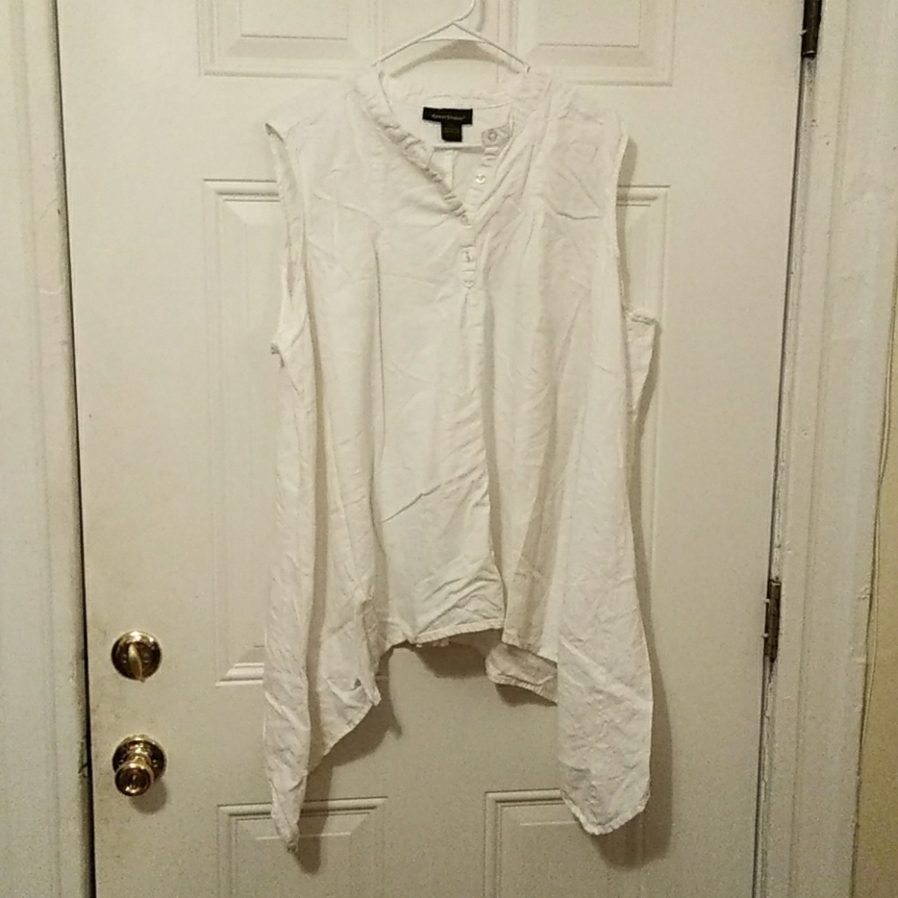 White Linen top from Ashley Stewart size 26